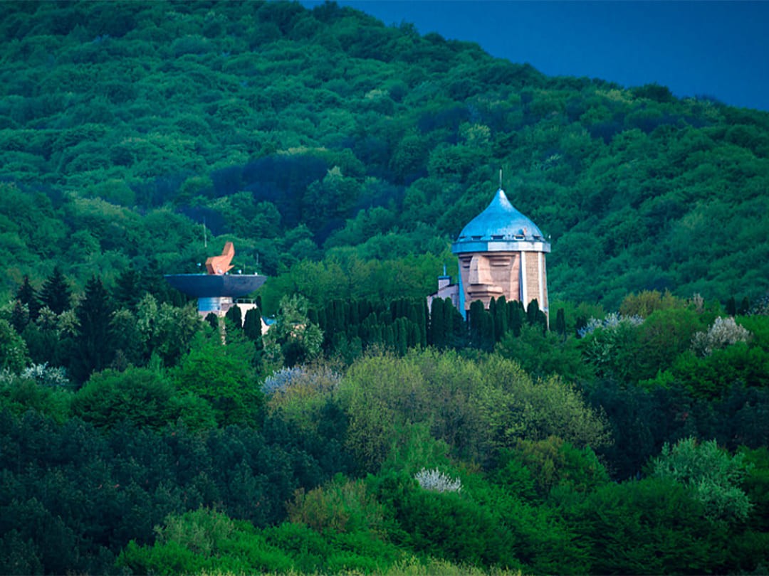 a5feb400-7045-463f-a96f-364988ba3e4d