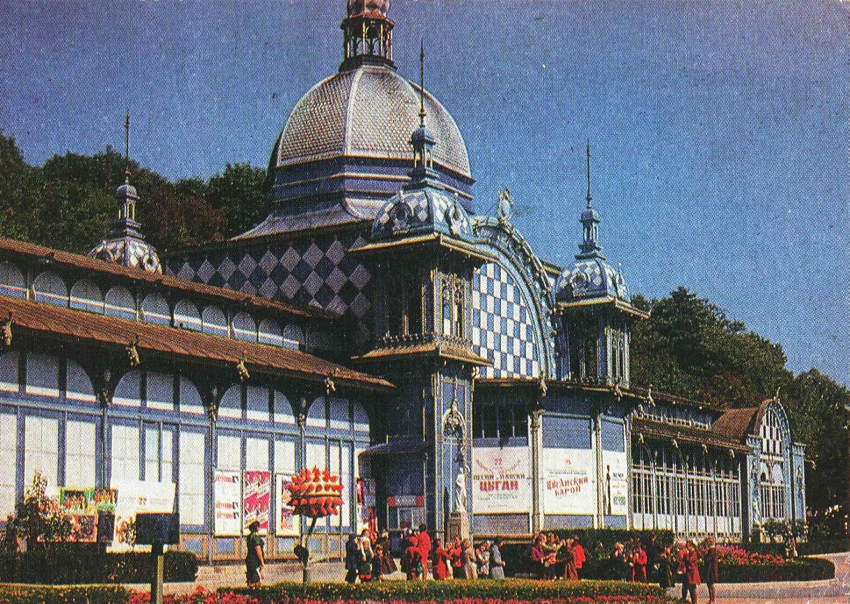 99e444ef-c24c-4a4e-9922-97dd23d73e71