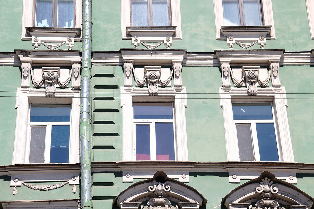 33160049-4be4-4724-a029-a4d5e8801826