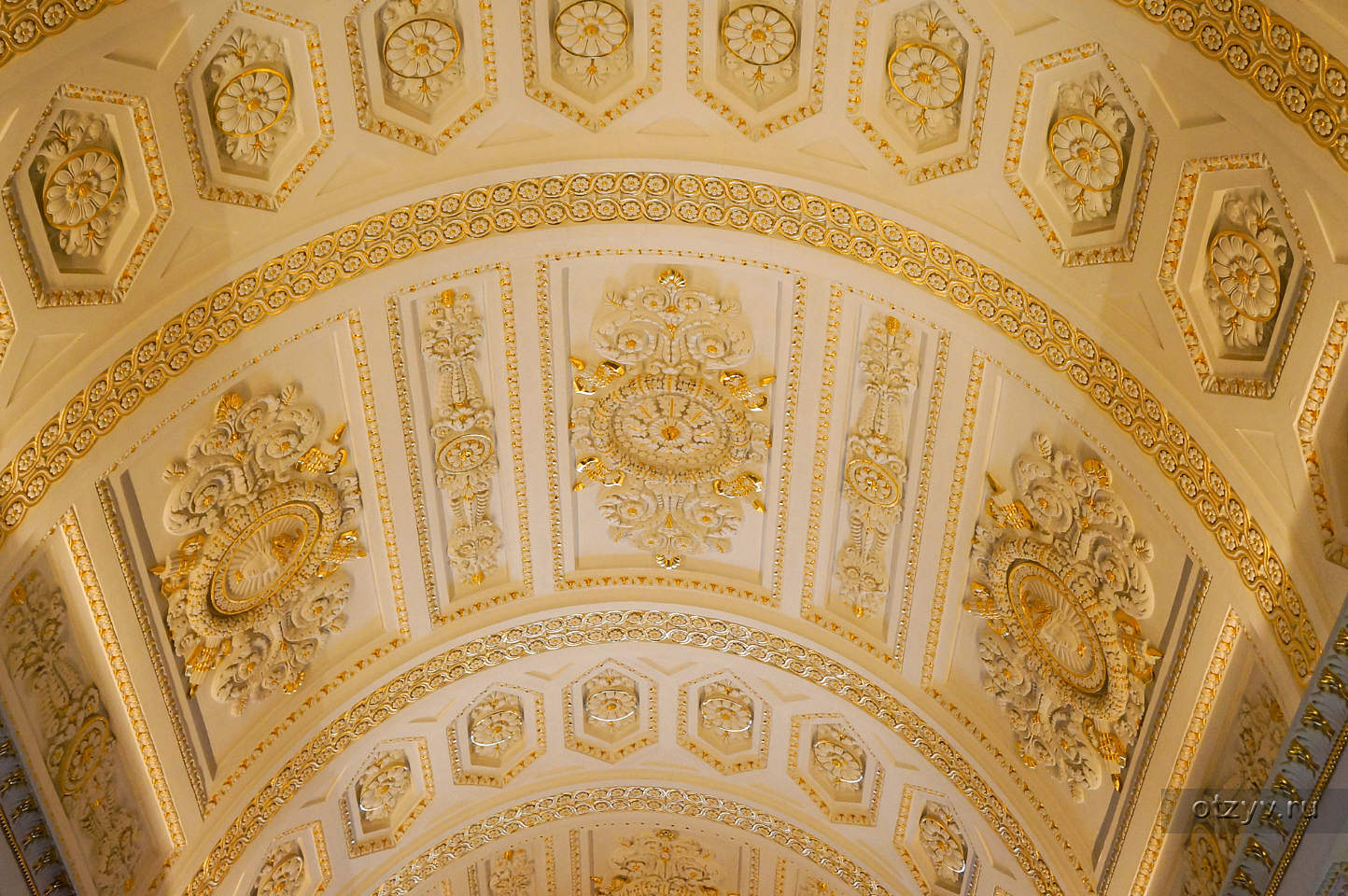 17042314245977247296