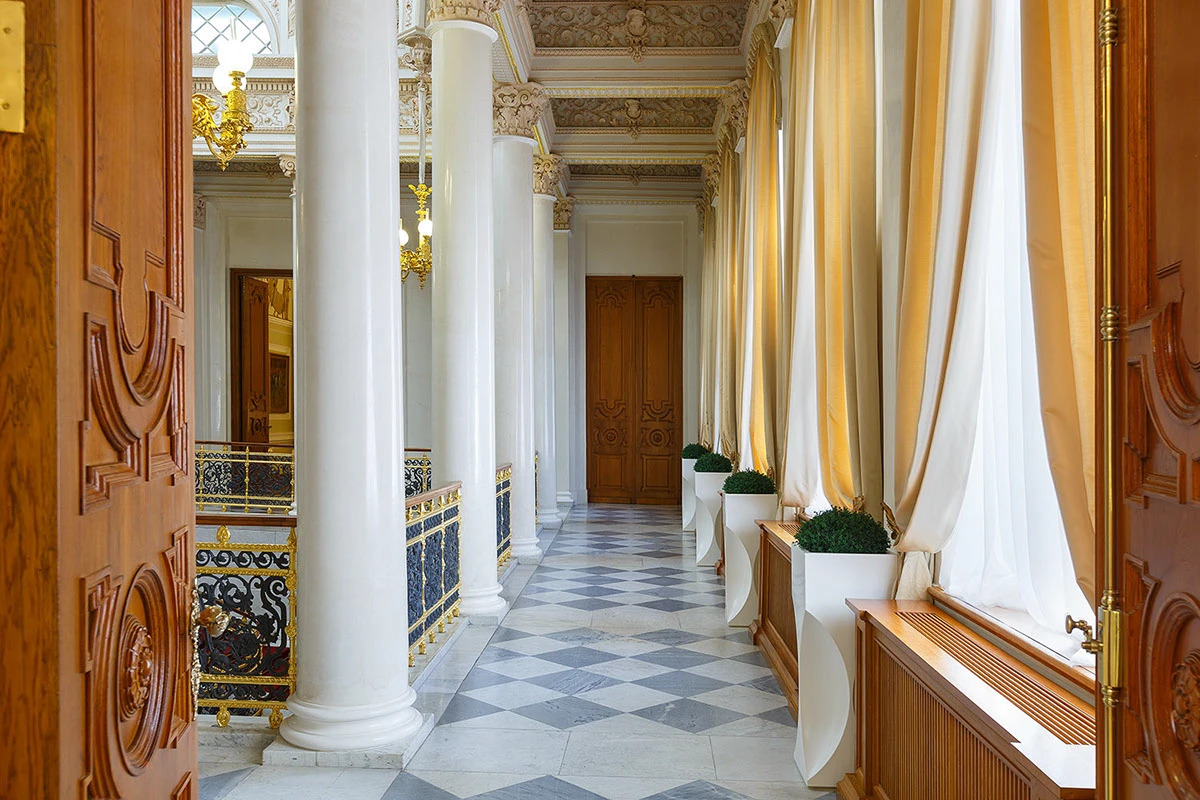 1992c129830355.56058b5aedb7f