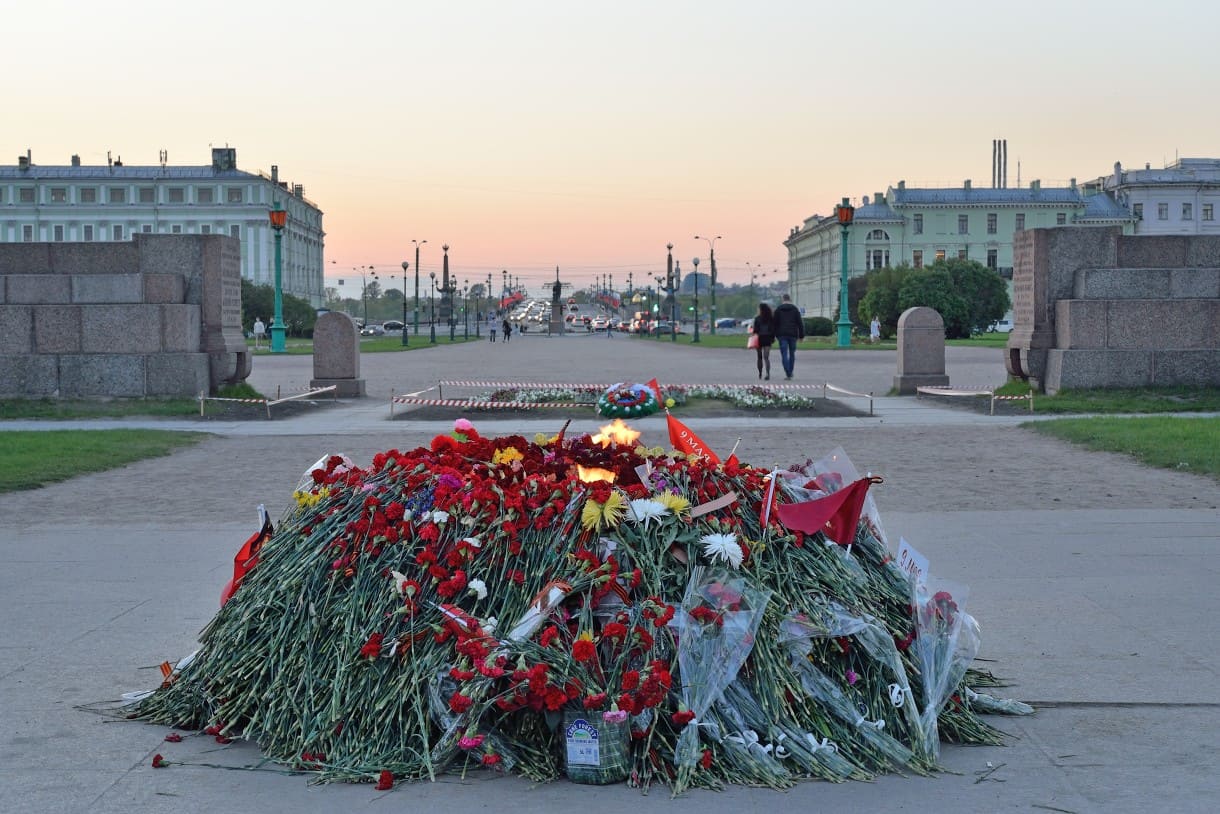 9d38759f-fa82-43e4-9278-63cbd31a480b