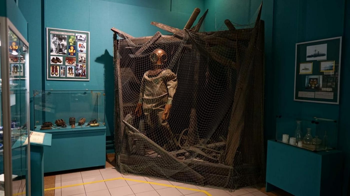 d6fbb921-1ef3-48fc-b291-c749c7224a78