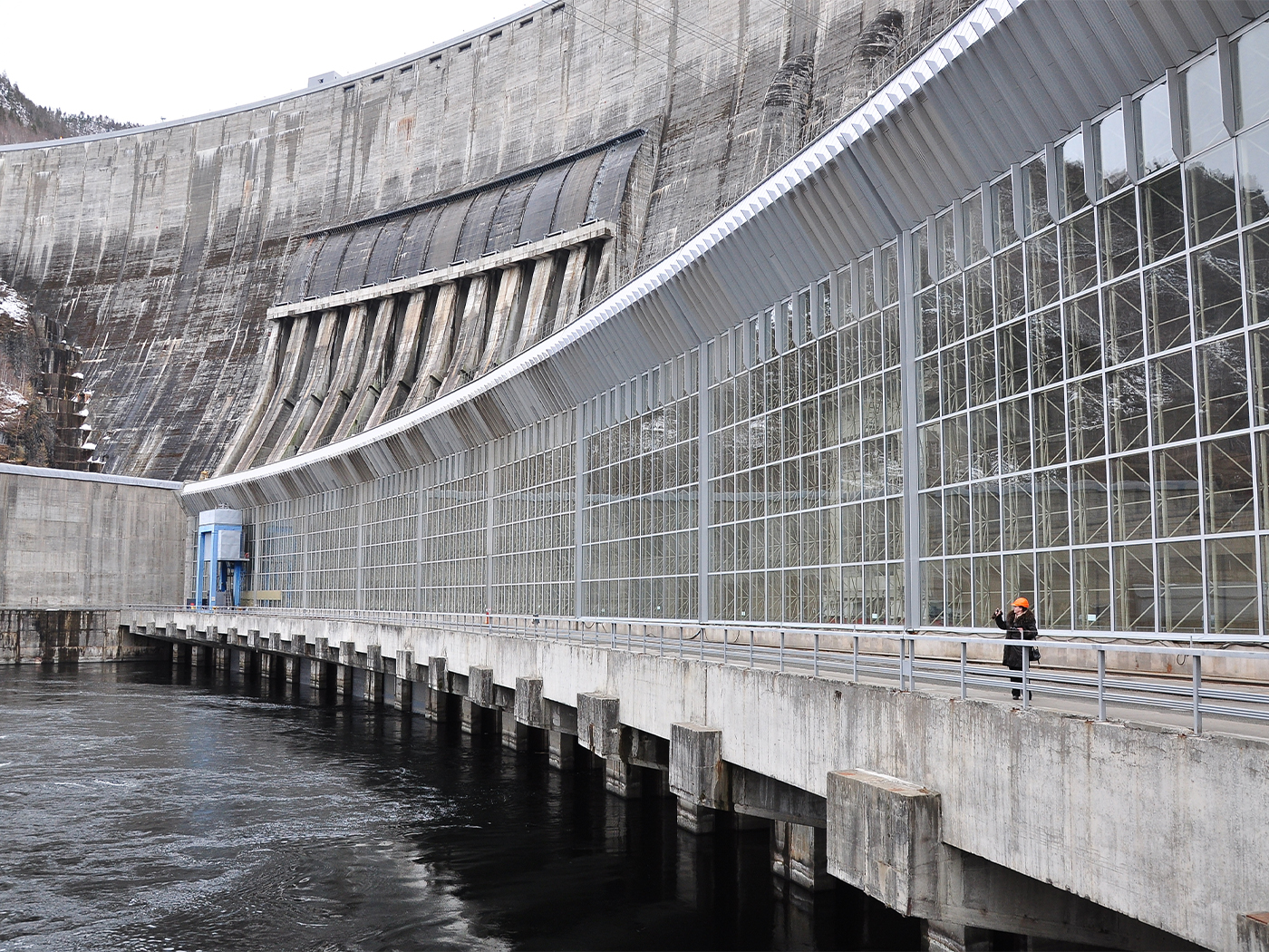 9a9ca14d-f2f9-4d56-b840-f3b0cccda470