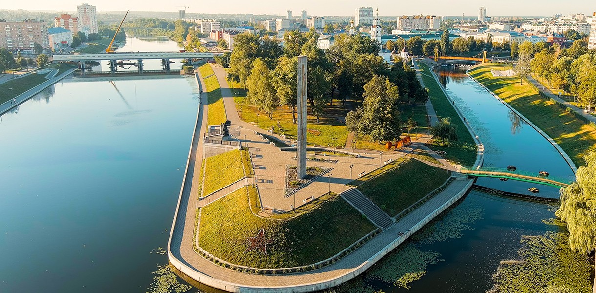 ef50149b-ad21-42ee-9d74-d5534ee31a82