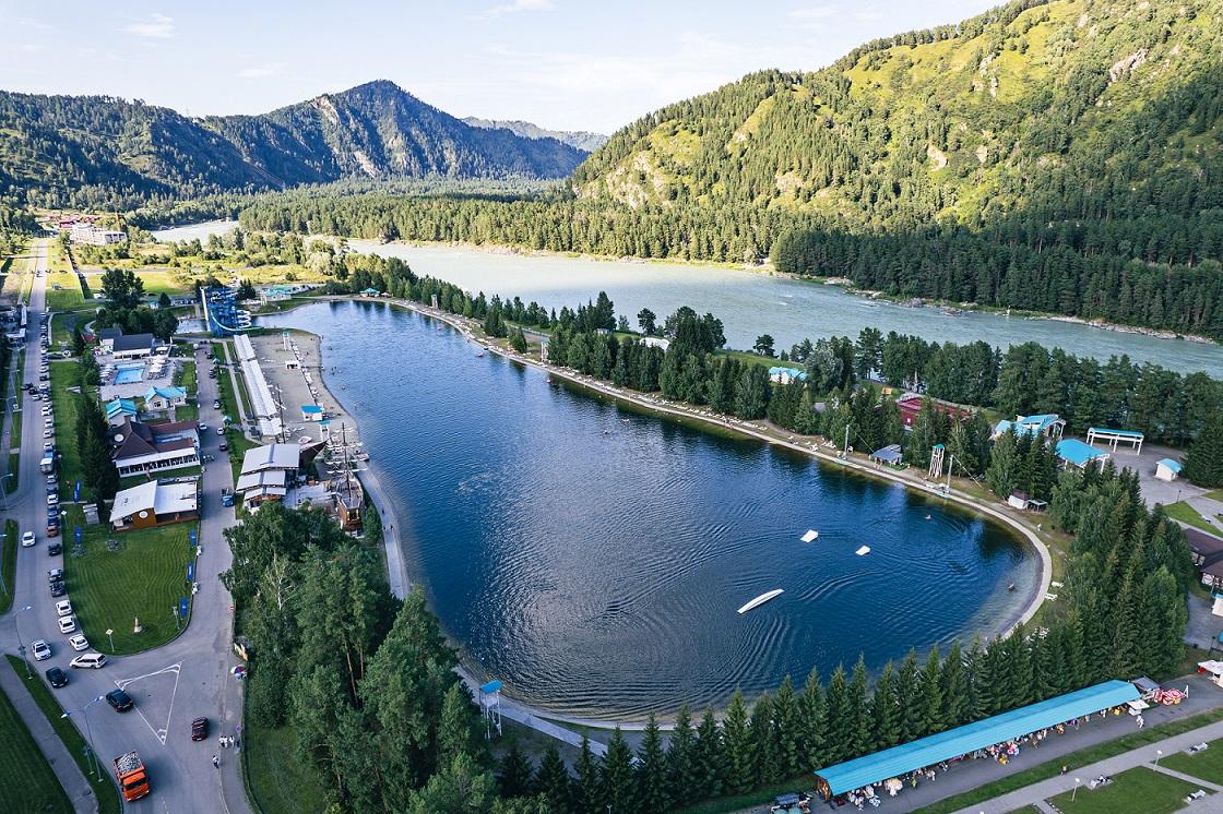 67ef7e40e12cbb9ec661b478