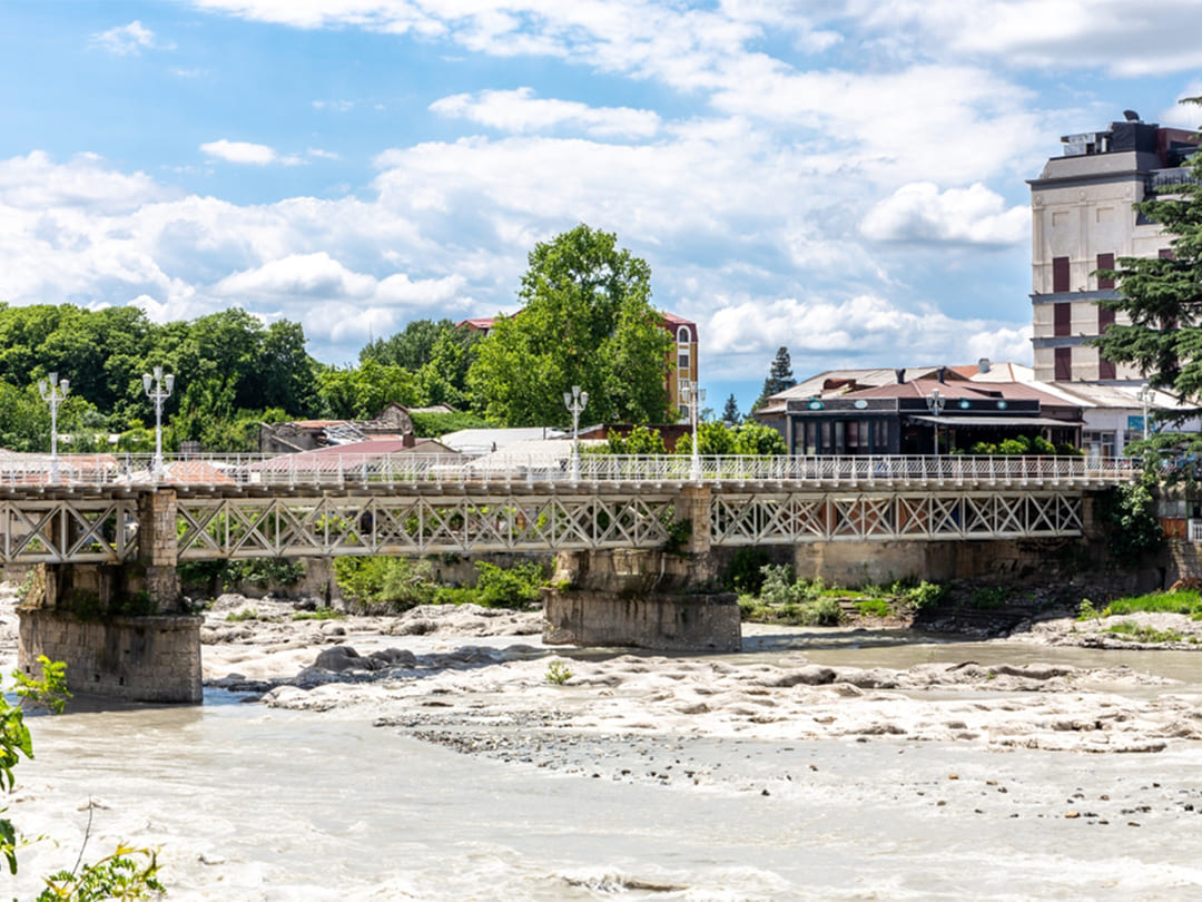 baf8c846-322d-4e13-a45a-e0429a3ac972