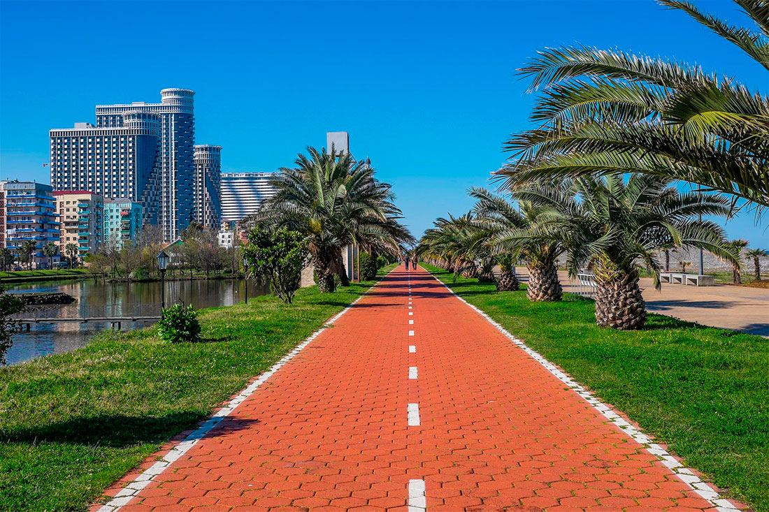 batumi-embankment