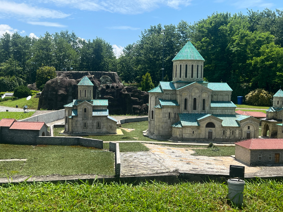scale_1200 (4)