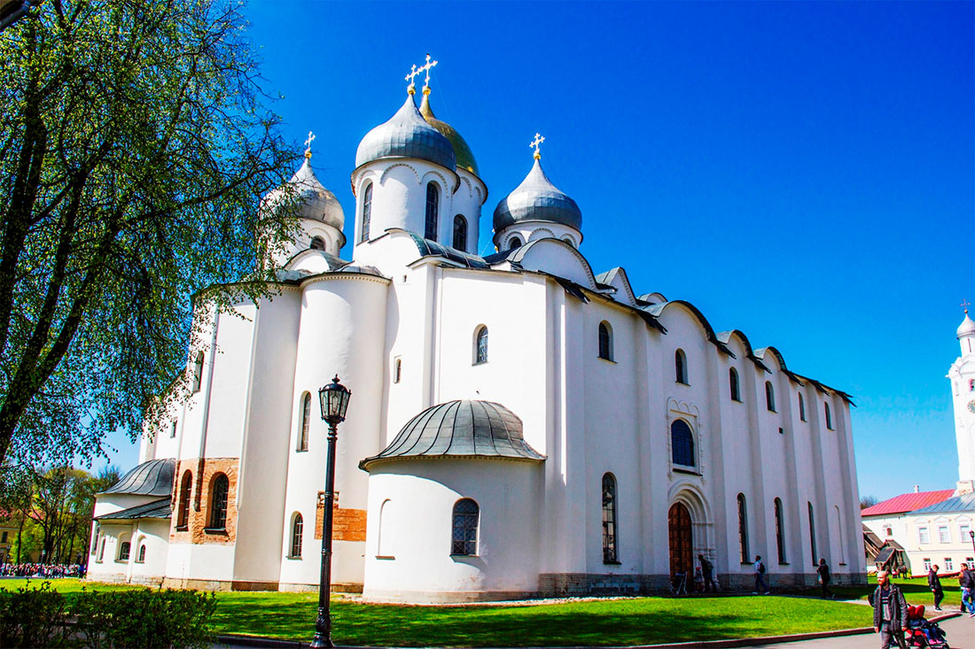 saint-sophia-cathedral-veliky-novgorod