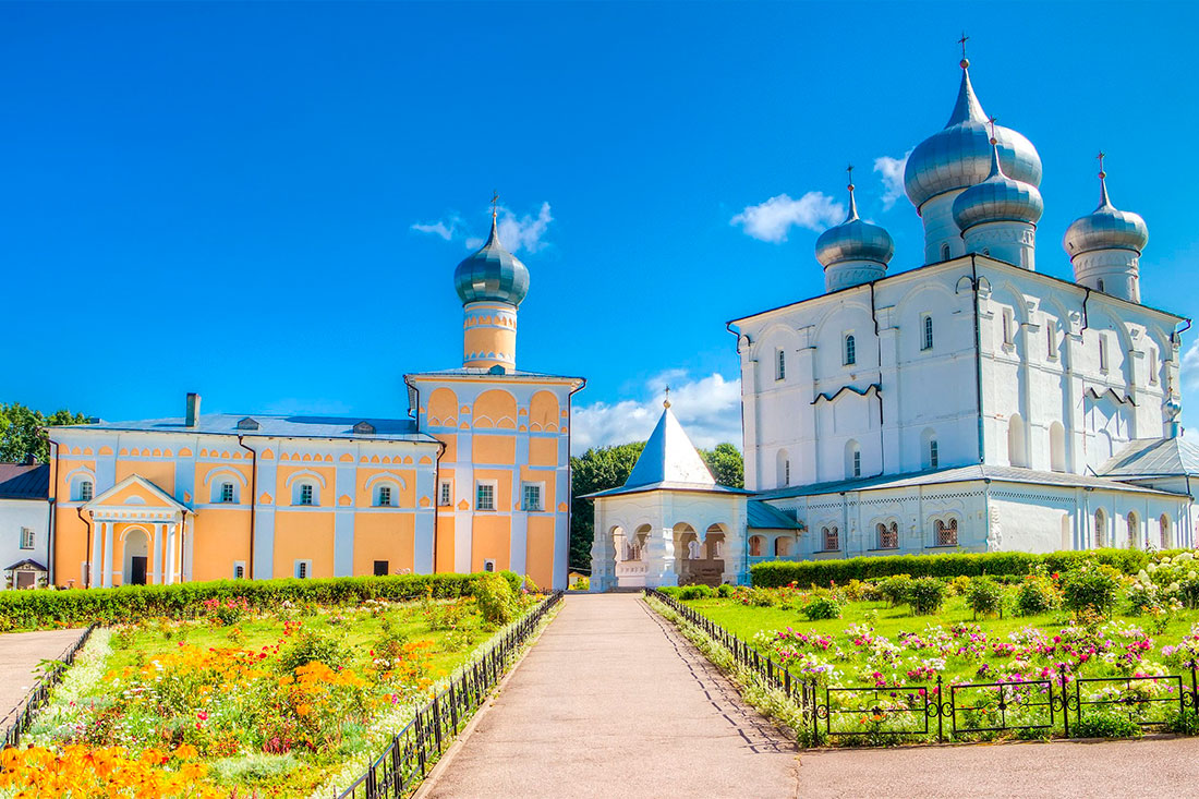 varlaamo-khutynsky-monastery