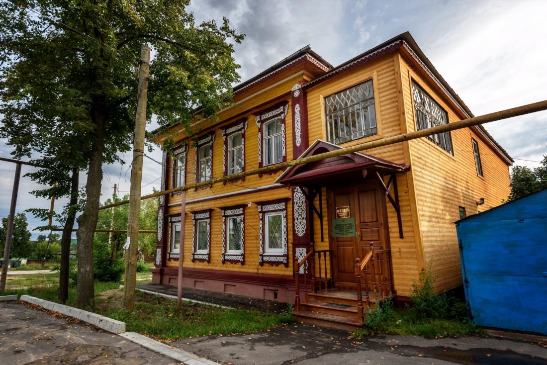 8-chastnyi-muzei-narodnykh-remesel