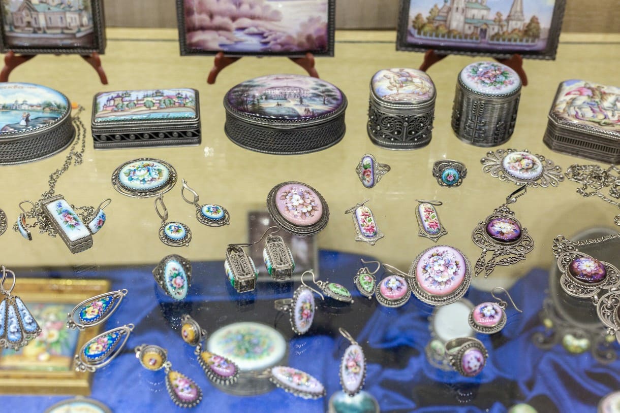 4bd22968-e248-4703-b959-2319a3ad4127