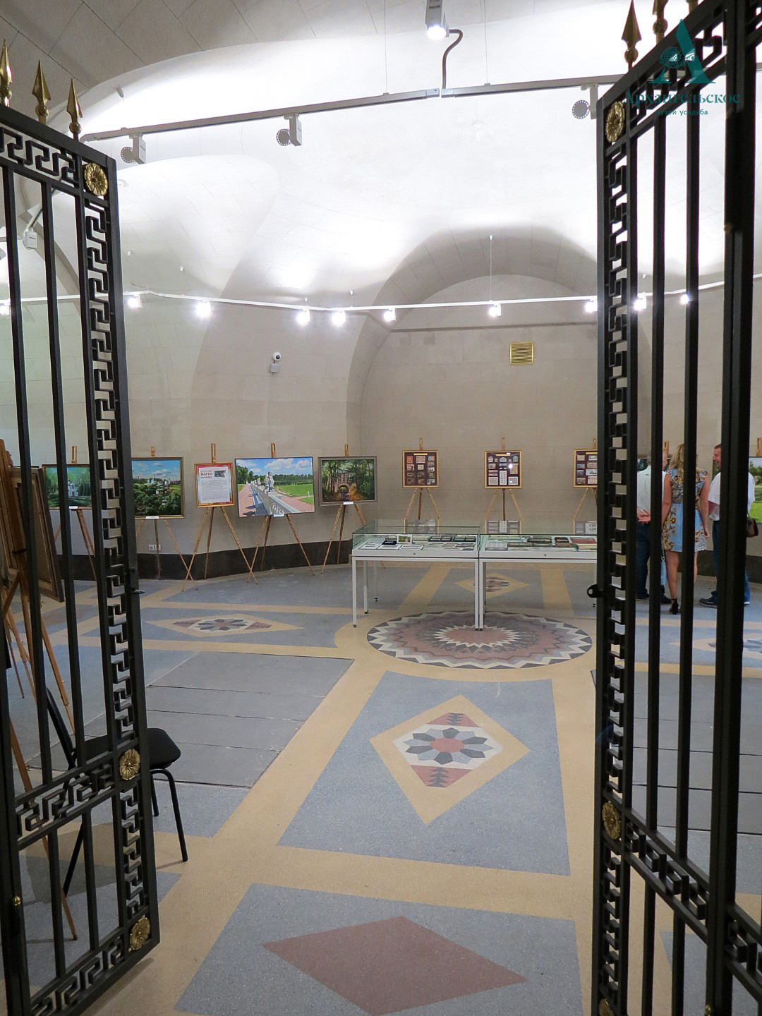 -����������� ���������  (4)