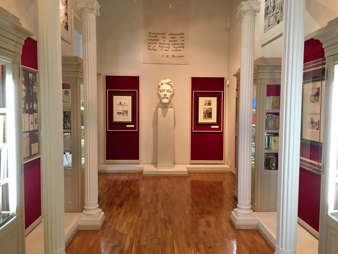 02-03-s3rt2h-literaturnyy-muzey.cd9f7e96