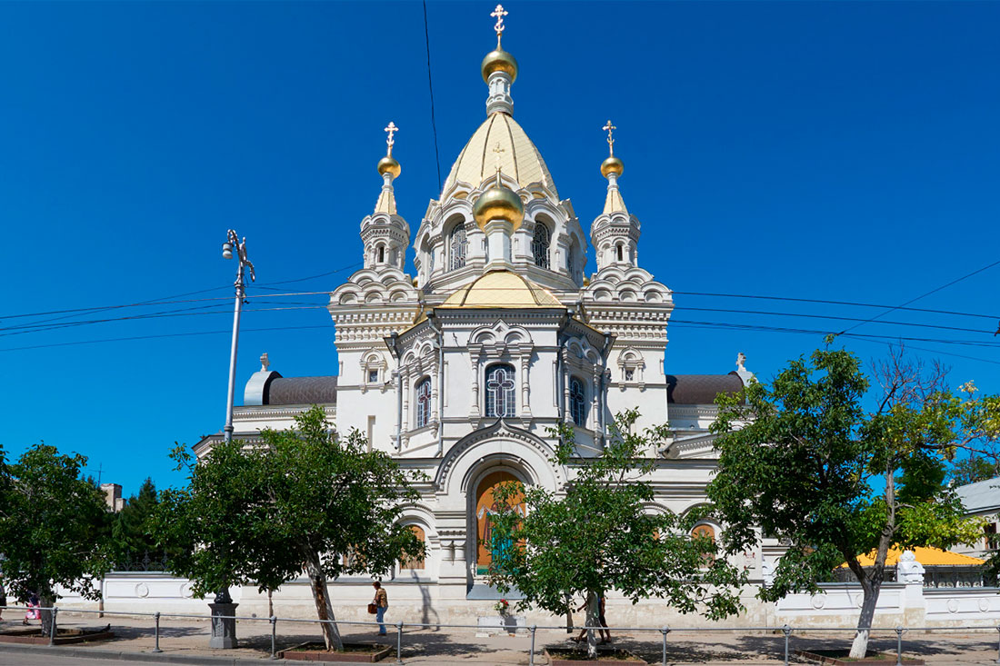 pokrovsky-cathedral