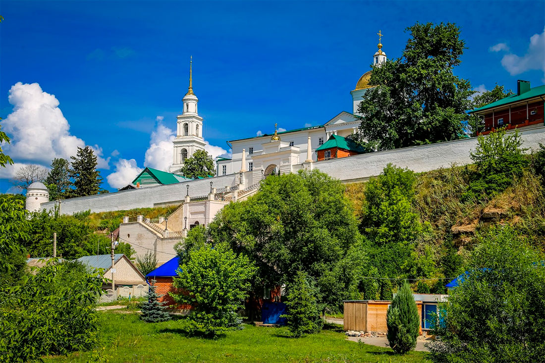 znamensky-monastery