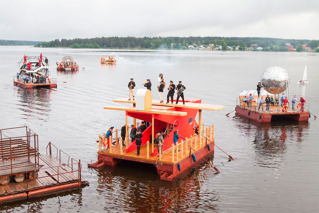 marina-with-art-rafts