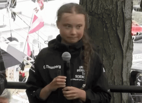greta-thunberg-microphone