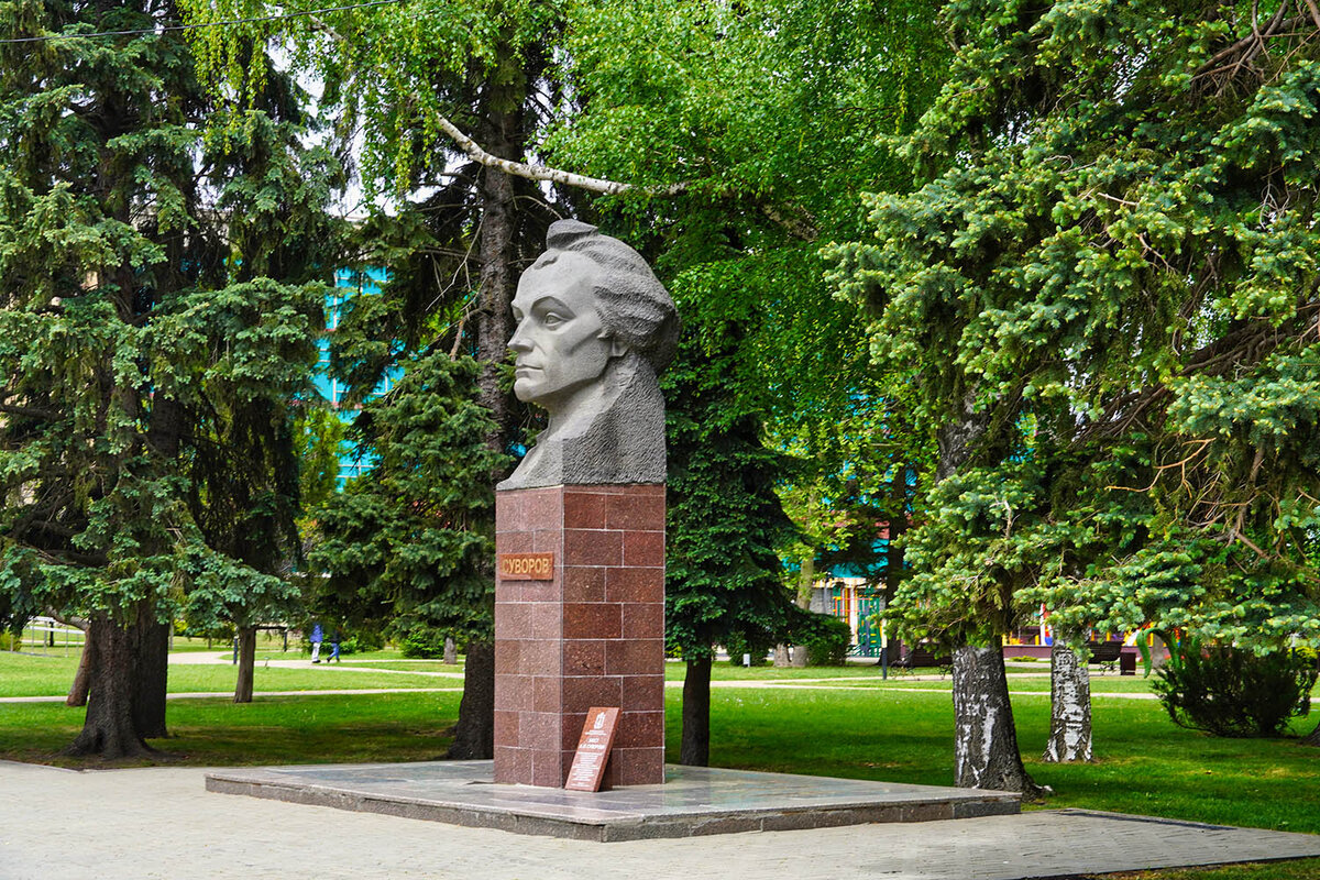 scale_1200 (3)