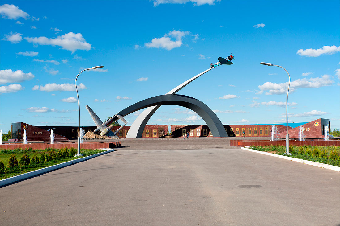 memorial-to-the-defenders-of-the-sky-of-the-fatherland