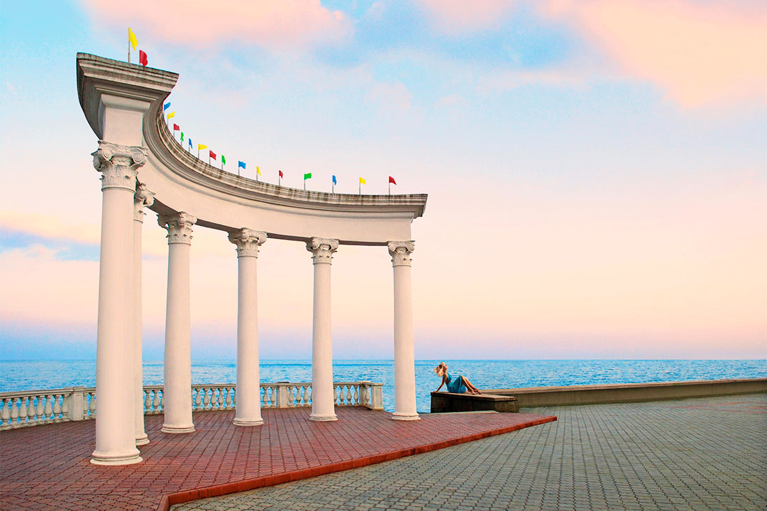 embankment-and-rotunda