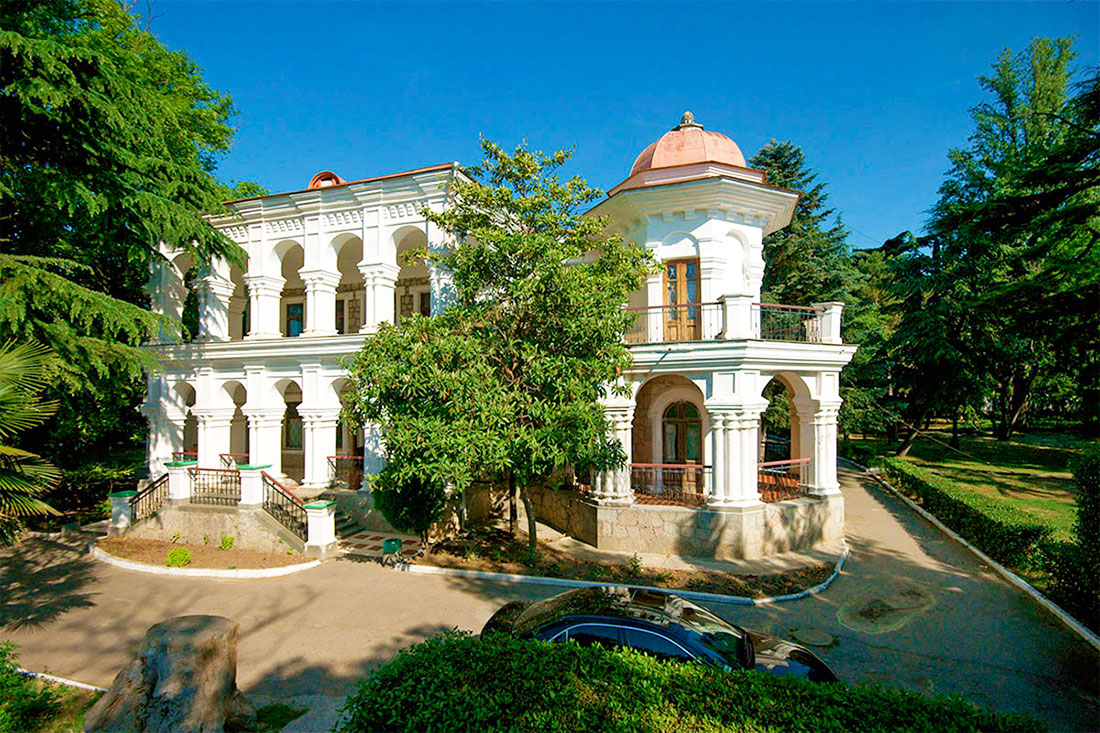 house-of-the-merchant-stacheev