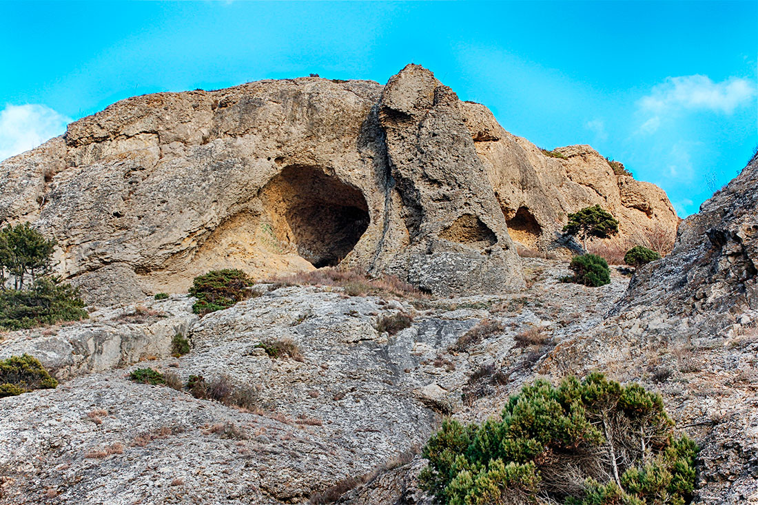 grotto-of-aeolian-harp
