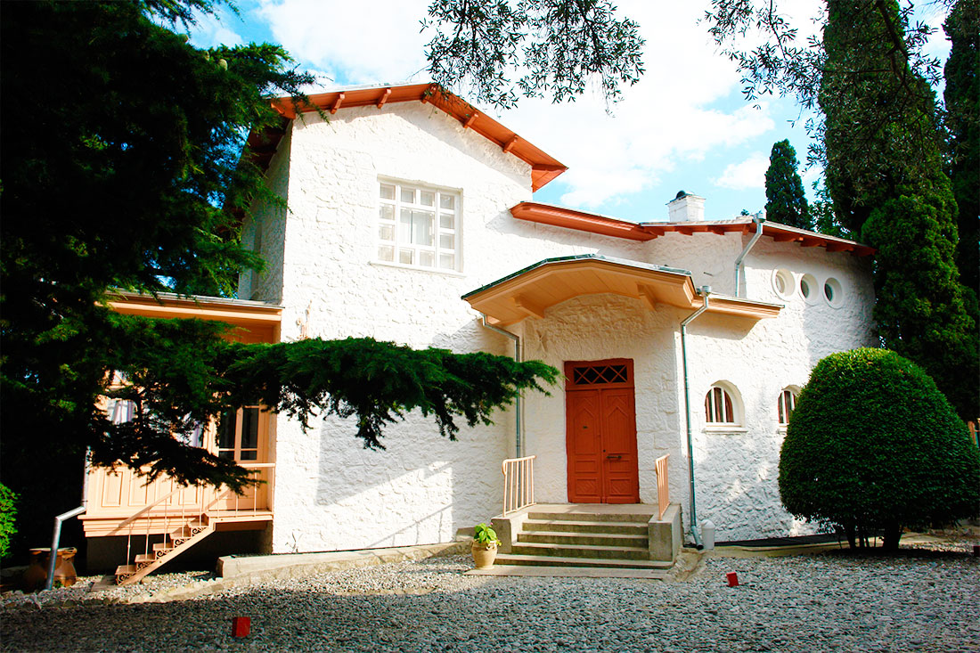chekhov-house-museum