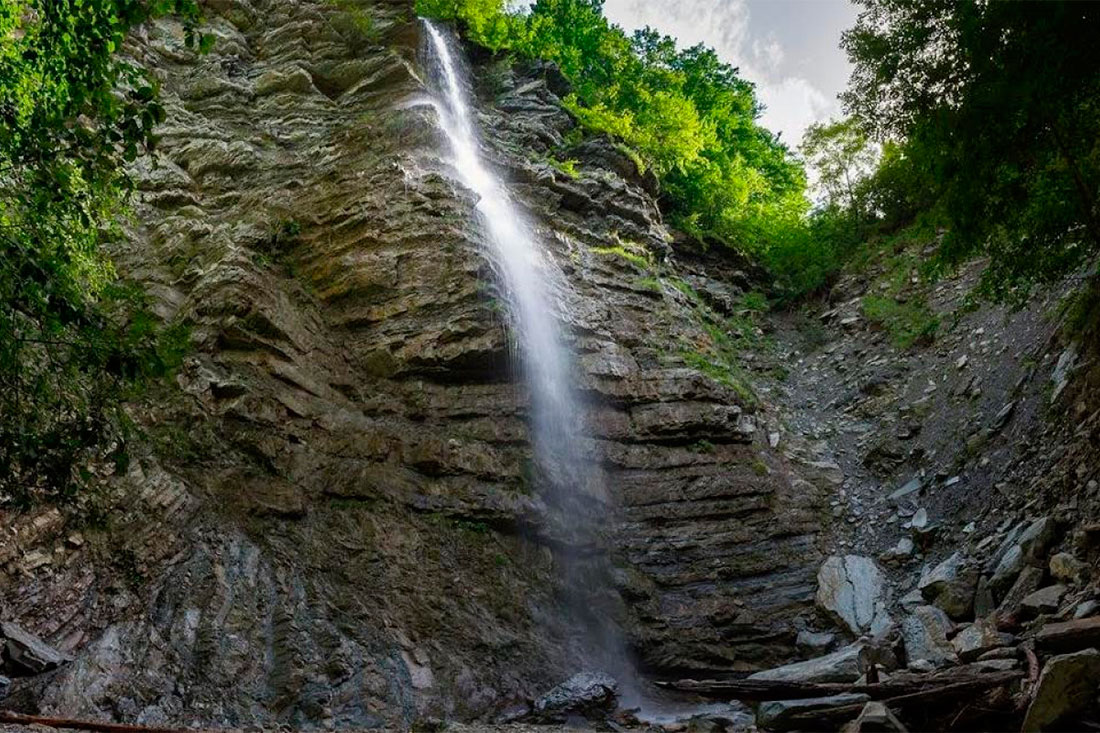 perun-waterfall