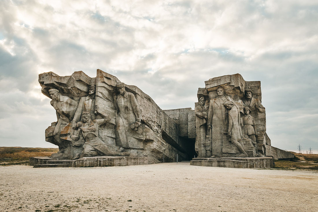 adzhimushkay-quarries