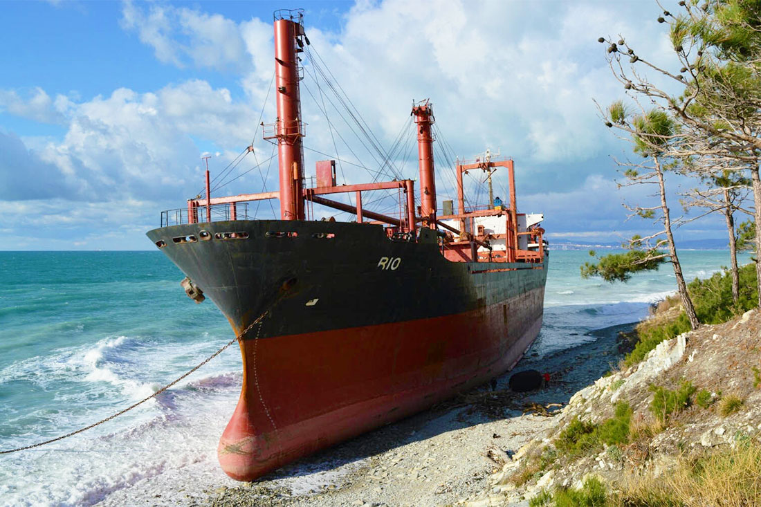 dry-cargo-ship-rio