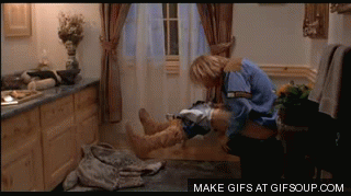 harry-dumb-dumber-toilet_o_GIFSoup.com