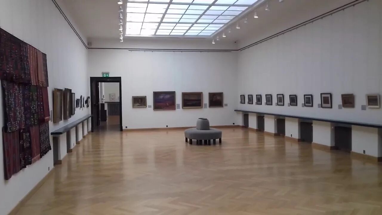 i (3)