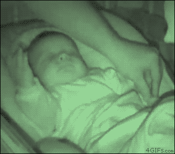 Малыш во сне