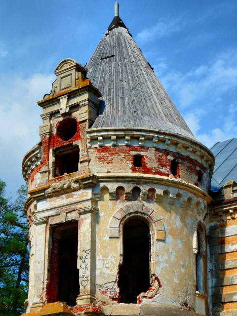 Замок Храповицкого