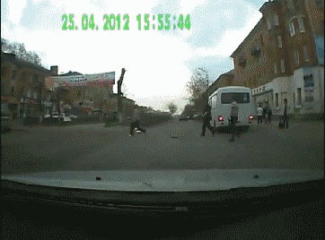 Gifki-Patsany-Vasche-Rebyata-Pey-Pivo-Pesochnitsa-167