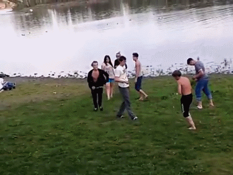 boevye_tridvarasy_protiv_gopnikov_krasnoyarsk_yapfiles.ru_4