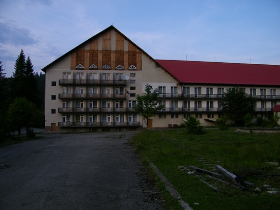 100_1535_rs