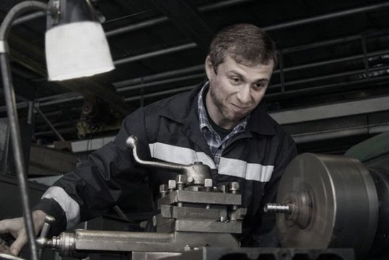 f2de6336198bd76dca5eb90ed1e4f6e1_full