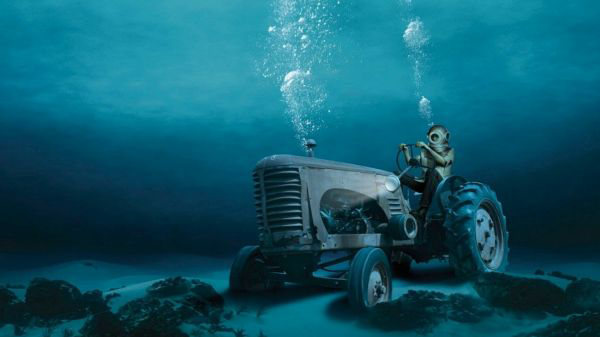 трактор под водой