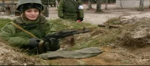 -девушки-блондинка-в-армии-я-не-хочу-служить-в-армии-98567