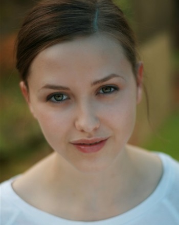 600full-elinor-crawley