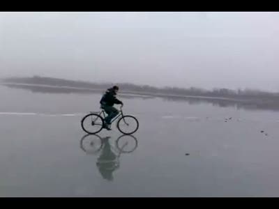 На велосипеде по льду