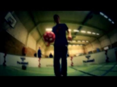 Freestyle Soccer - StuntsAmazing