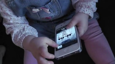 Baby wants to unlock the iPhone .. but its babysafe! :D