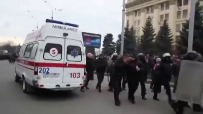 Избиение демонстрантов в Харькове