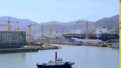Корейцы построили самый большой контейнеровоз-the largest container ships