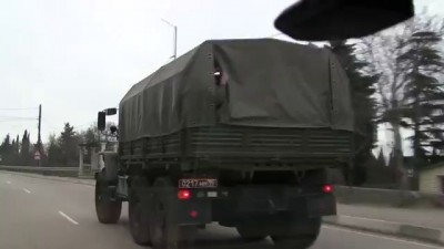 Российские военные с оружием приехали в Ялту!