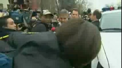 Арест Джорджа Клуни у посольства